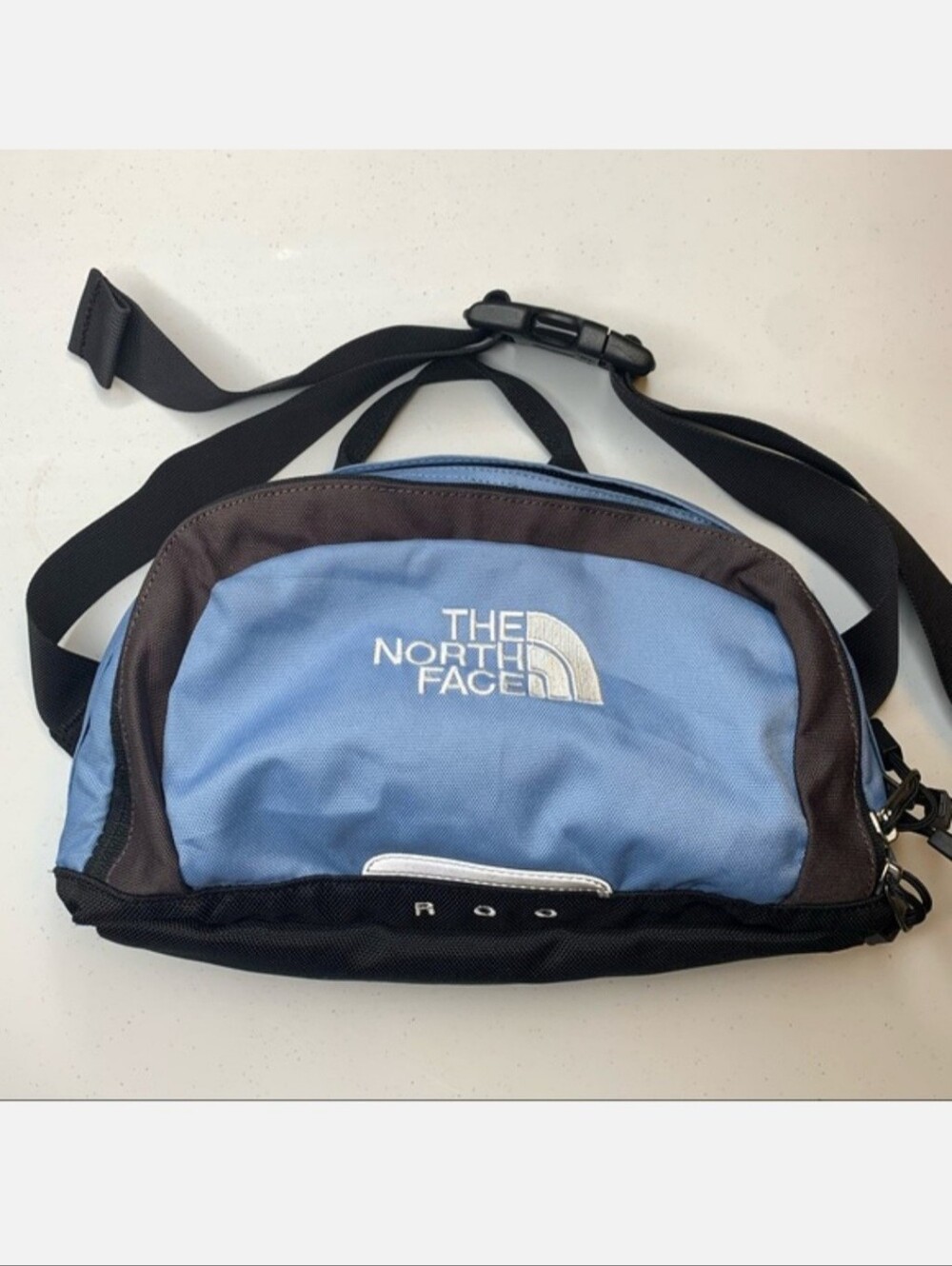 The North Face Roo Fanny Pack Lumbar Bag Light Blue Travel Running Gorp Gorpcore